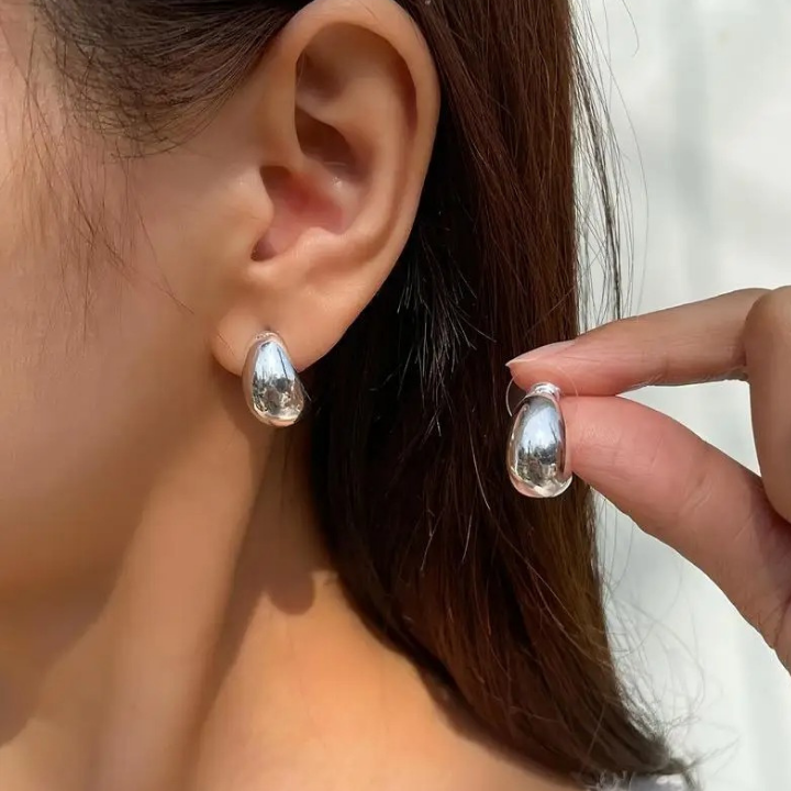 Water Droplet Hanging Women's Earrings